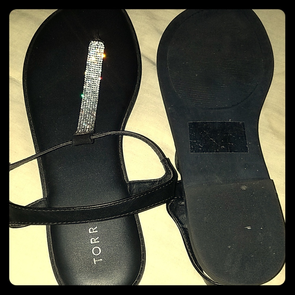 Black rhinestone  t-strap sandal